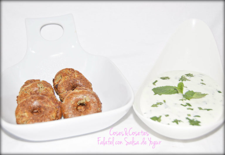 Falafel con Salsa de Yogur Saciante Reto Whole Kitchen