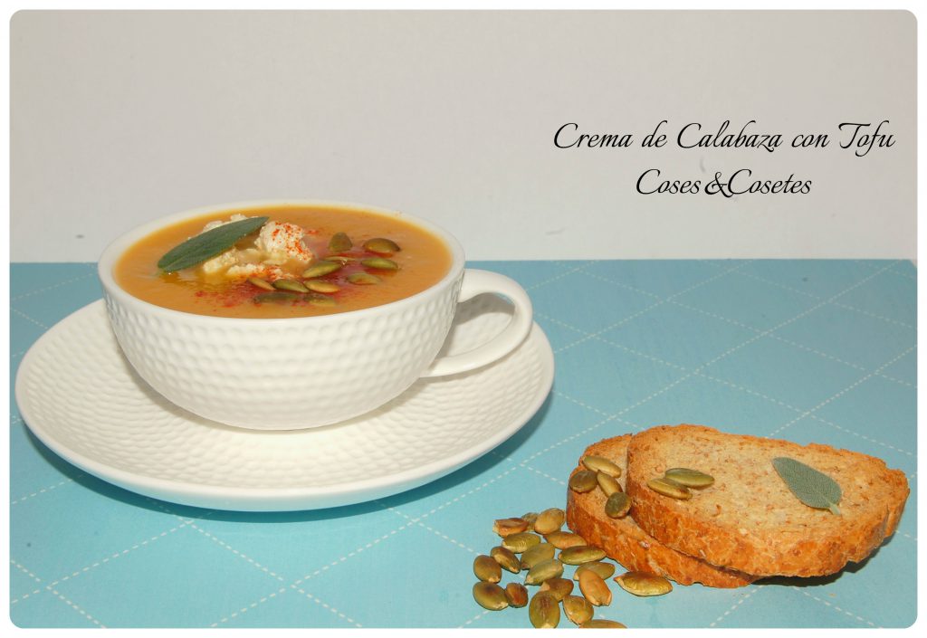 Crema de Calabaza con Tofu y Pimentón